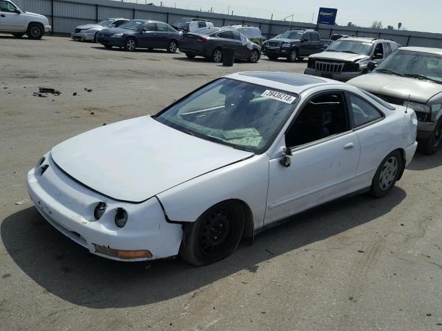 JH4DC4350VS021559 - 1997 ACURA INTEGRA LS WHITE photo 2