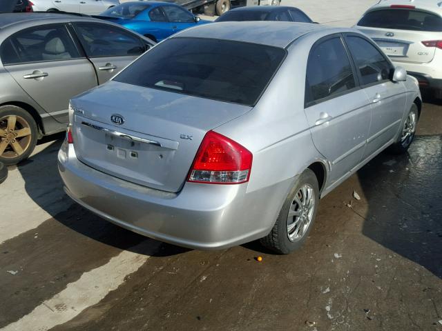 KNAFE221095631146 - 2009 KIA SPECTRA EX SILVER photo 4