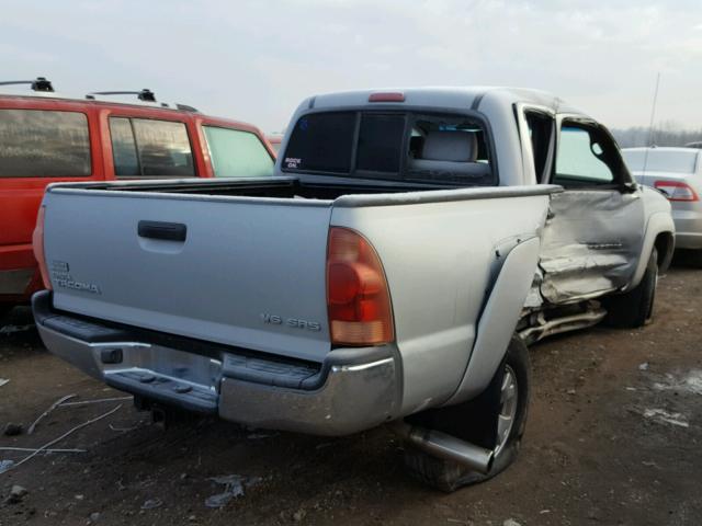 5TELU42N55Z106582 - 2005 TOYOTA TACOMA DOU SILVER photo 4