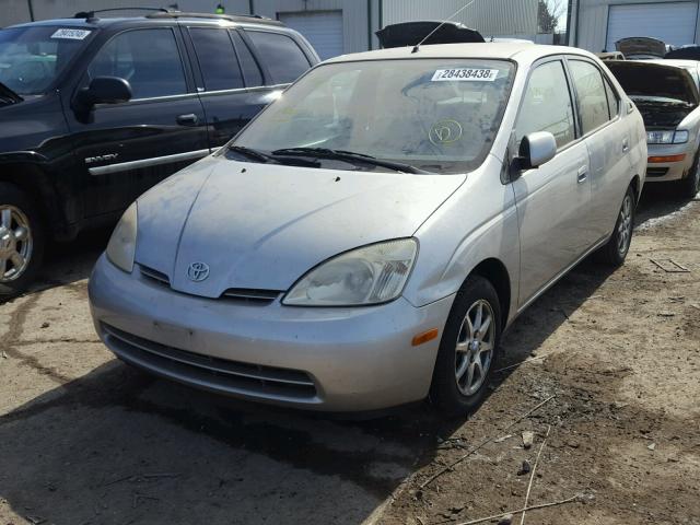 JT2BK18U520055698 - 2002 TOYOTA PRIUS SILVER photo 2