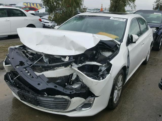 4T1BK1EB7FU169545 - 2015 TOYOTA AVALON XLE WHITE photo 2