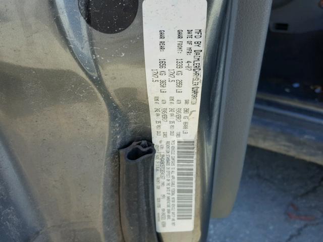 1J8HG48K97C654167 - 2007 JEEP COMMANDER GRAY photo 10