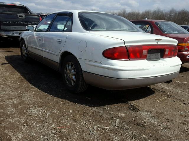 2G4WF5210X1520365 - 1999 BUICK REGAL GS WHITE photo 3