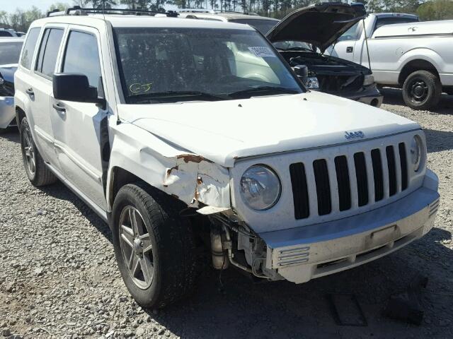 1J8FT48W67D295957 - 2007 JEEP PATRIOT LI WHITE photo 1