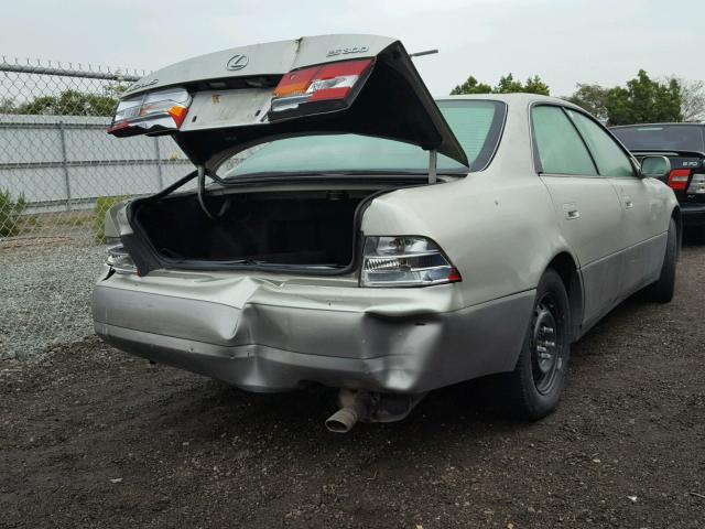 JT8BF28G0X5056732 - 1999 LEXUS ES 300 TAN photo 4