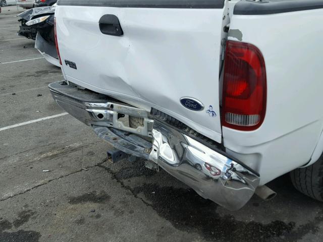 1FTRX17W81NA97200 - 2001 FORD F150 WHITE photo 9