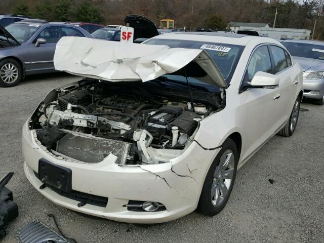 1G4GC5GG3AF179196 - 2010 BUICK LACROSSE C CREAM photo 2