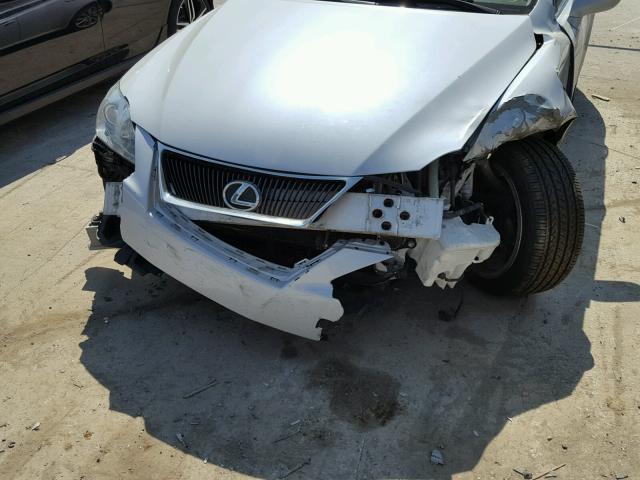 JTHCK262075008459 - 2007 LEXUS IS 250 SILVER photo 9