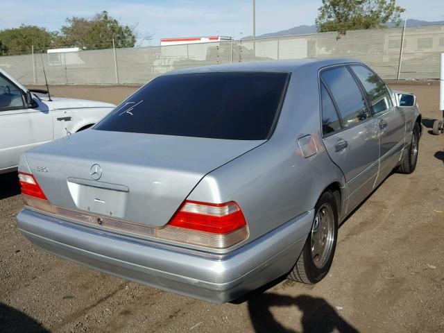 WDBGA33G1XA431469 - 1999 MERCEDES-BENZ S 320 SILVER photo 4