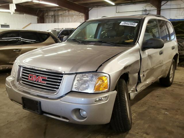 1GKDT13S862213470 - 2006 GMC ENVOY SILVER photo 2