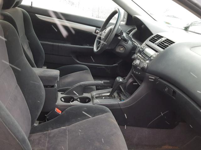 1HGCM725X5A028667 - 2005 HONDA ACCORD LX GRAY photo 5