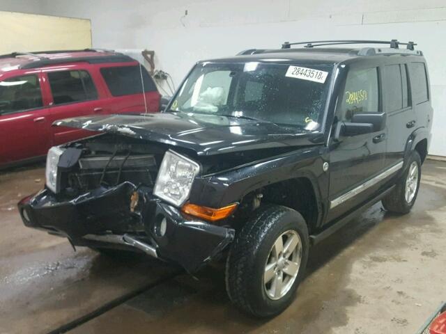 1J8HG58238C181115 - 2008 JEEP COMMANDER BLACK photo 2