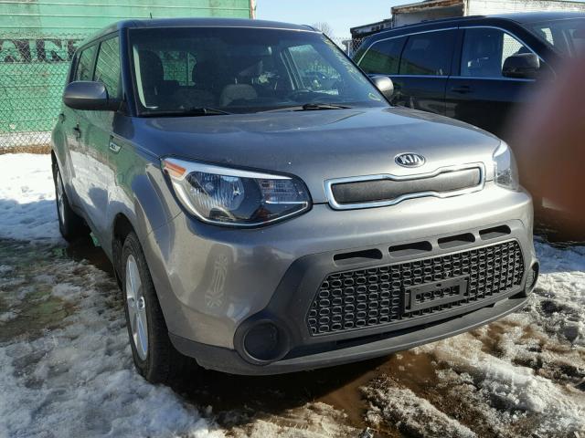 KNDJN2A29F7171069 - 2015 KIA SOUL GRAY photo 1