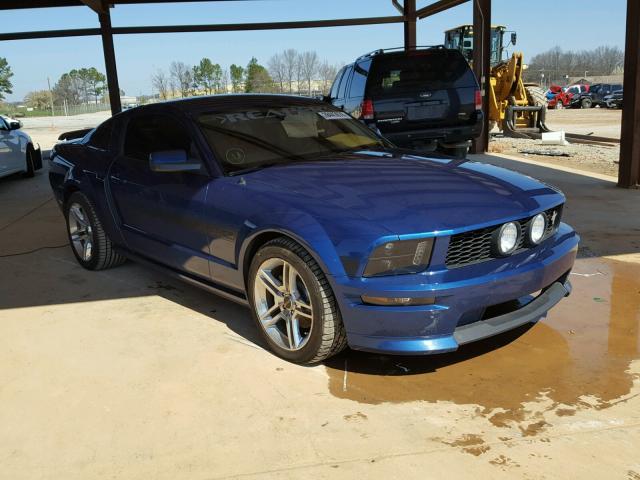 1ZVHT82H975265201 - 2007 FORD MUSTANG GT BLUE photo 1