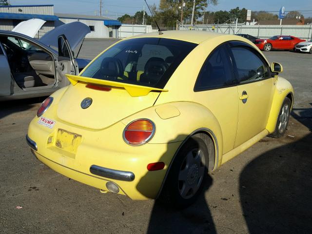 3VWCF21C5YM409343 - 2000 VOLKSWAGEN NEW BEETLE 黄色 照片 4