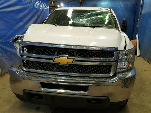 1GC0KVCG2CF201044 - 2012 CHEVROLET SILVERADO WHITE photo 9