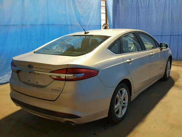 3FA6P0LU0JR128329 - 2018 FORD FUSION SE BEIGE photo 4