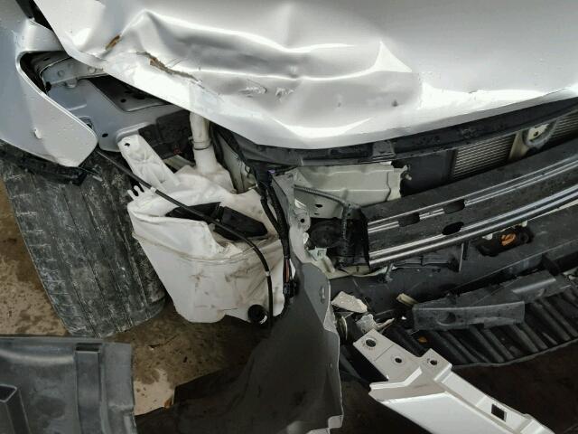 3N1AB7APXDL661209 - 2013 NISSAN SENTRA S SILVER photo 9