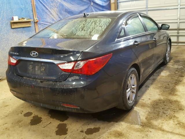 5NPEB4AC0BH139213 - 2011 HYUNDAI SONATA GLS BLUE photo 4