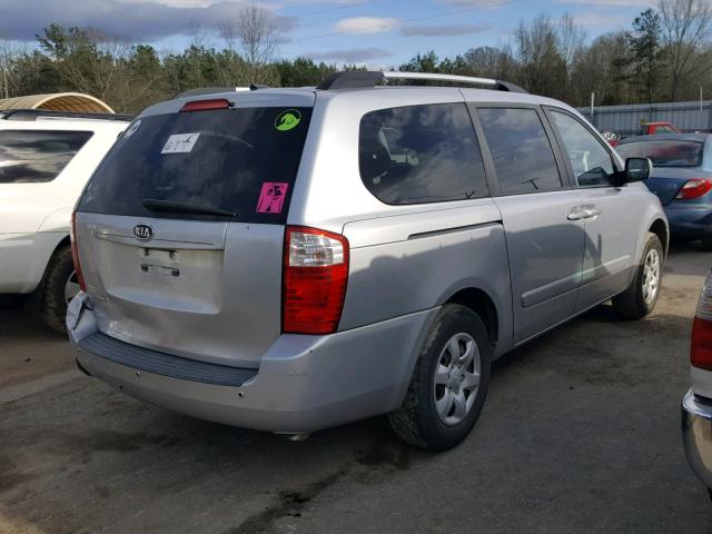 KNDMG4C38A6346578 - 2010 KIA SEDONA LX SILVER photo 4