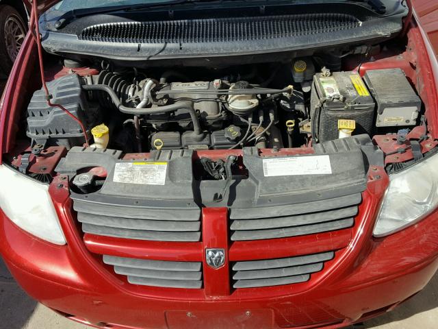 2D8GP44L75R557668 - 2005 DODGE GRAND CARA RED photo 7