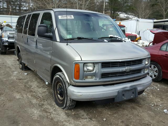 1GAGG25R321105960 - 2002 CHEVROLET EXPRESS G2 GRAY photo 1