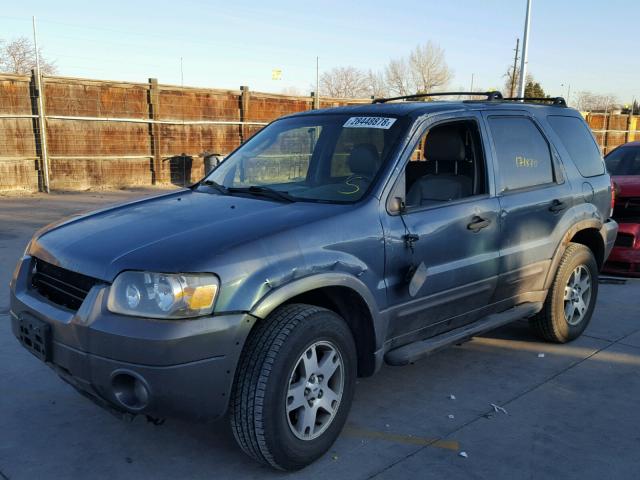 1FMYU93135KA15308 - 2005 FORD ESCAPE XLT BLUE photo 2