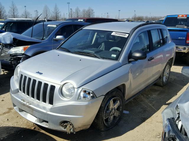 1J8FT47W37D358465 - 2007 JEEP COMPASS GRAY photo 2