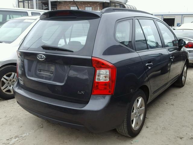 KNAFG525687173100 - 2008 KIA RONDO BASE GRAY photo 4