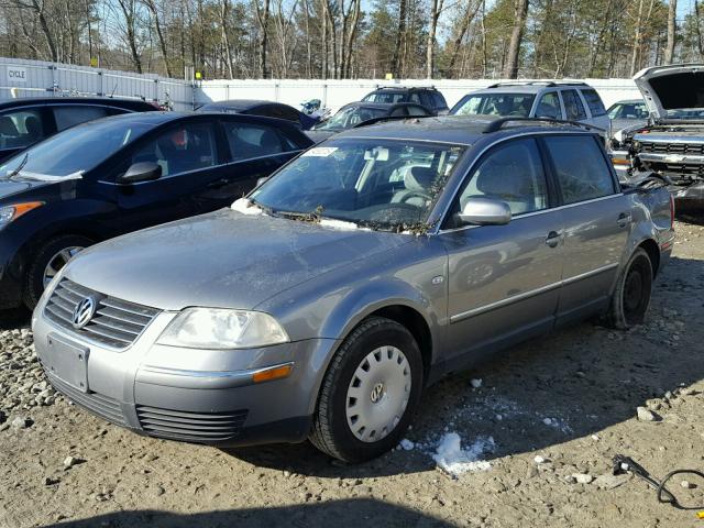 WVWND63BX4E066445 - 2004 VOLKSWAGEN PASSAT GL GRAY photo 2