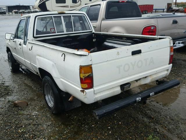 JT4RN56D8E5022435 - 1984 TOYOTA PICKUP XTR WHITE photo 3