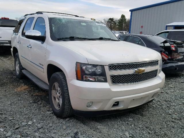 1GNSKCE00BR192524 - 2011 CHEVROLET TAHOE K150 WHITE photo 1