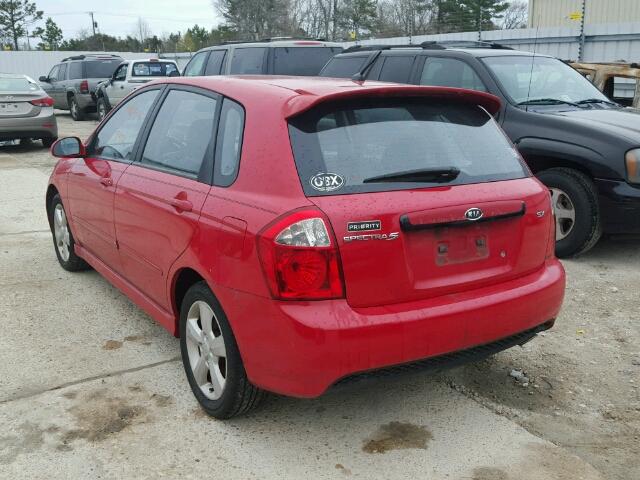 KNAFE161485010043 - 2008 KIA SPECTRA5 5 RED photo 3