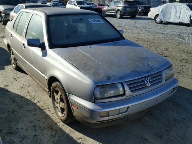 3VWPA81H3XM235690 - 1999 VOLKSWAGEN JETTA WOLF SILVER photo 1