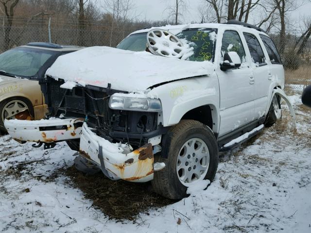 1GNEK13T65R201200 - 2005 CHEVROLET TAHOE K150 WHITE photo 2