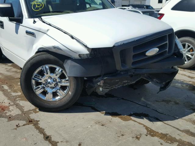 1FTRF12287NA46375 - 2007 FORD F150 WHITE photo 9