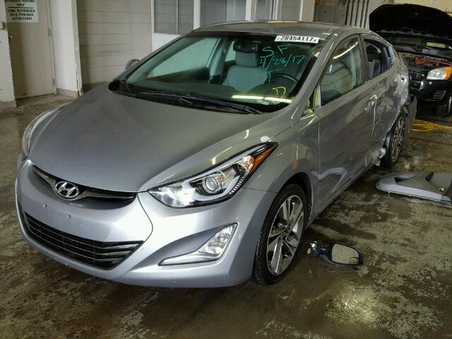 5NPDH4AE5GH658437 - 2016 HYUNDAI ELANTRA SE SILVER photo 2