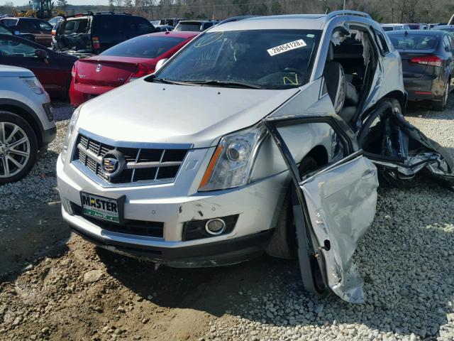 3GYFNBE3XCS509496 - 2012 CADILLAC SRX PERFOR SILVER photo 2