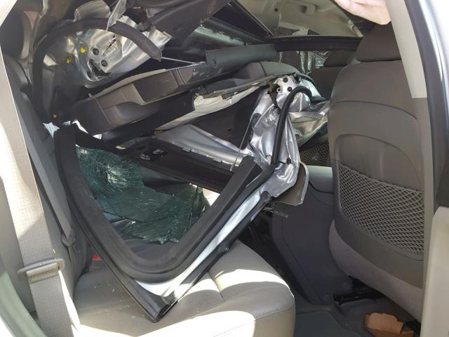 3GYFNBE3XCS509496 - 2012 CADILLAC SRX PERFOR 银色 照片 6