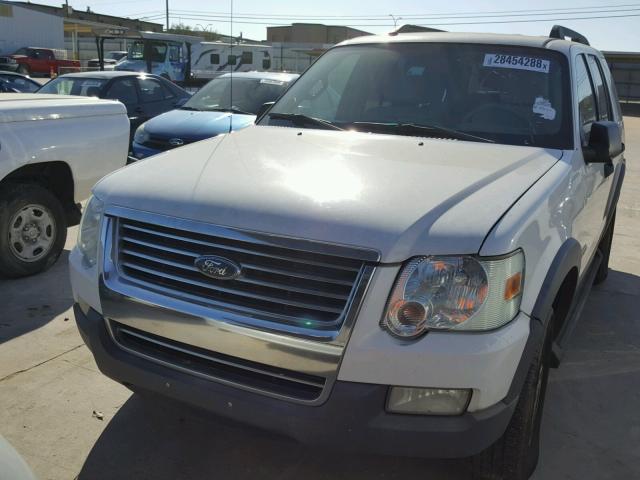 1FMEU73E96UA95780 - 2006 FORD EXPLORER X WHITE photo 2