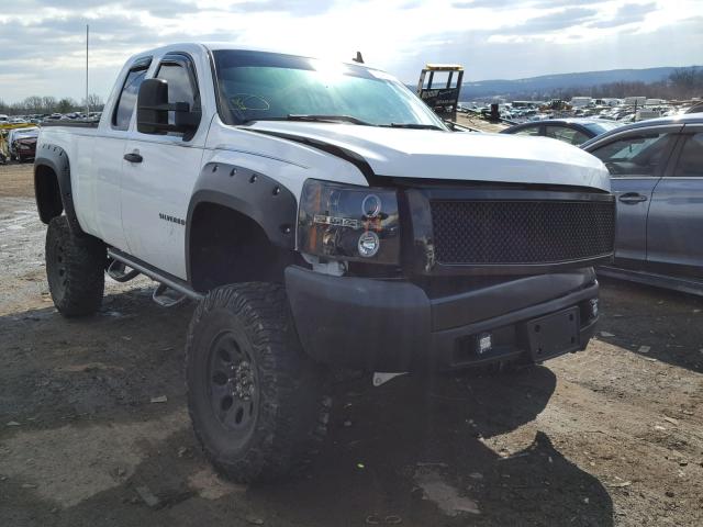 1GCEK19C58Z257200 - 2008 CHEVROLET SILVERADO WHITE photo 1