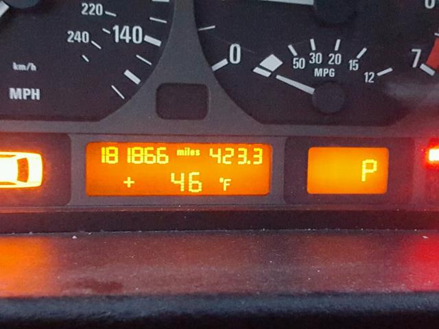 WBAAM3339XFP53501 - 1999 BMW 323I AUTOM WHITE photo 8