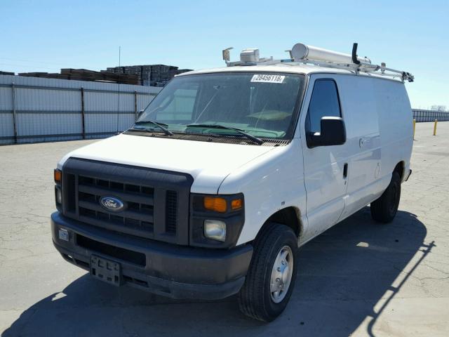 1FTNE2EL2ADA47644 - 2010 FORD ECONOLINE WHITE photo 2