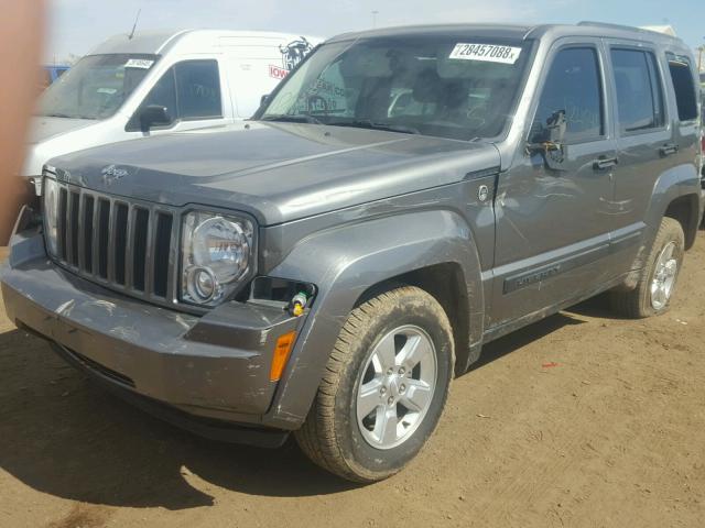 1C4PJMAKXCW161637 - 2012 JEEP LIBERTY SP SILVER photo 2