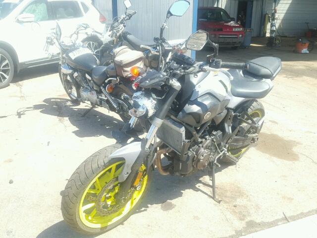 JYARM06EXGA010291 - 2016 YAMAHA FZ07 GRAY photo 2