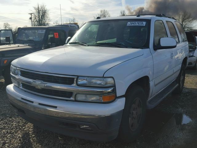 1GNEK13Z65J203693 - 2005 CHEVROLET TAHOE K150 WHITE photo 2