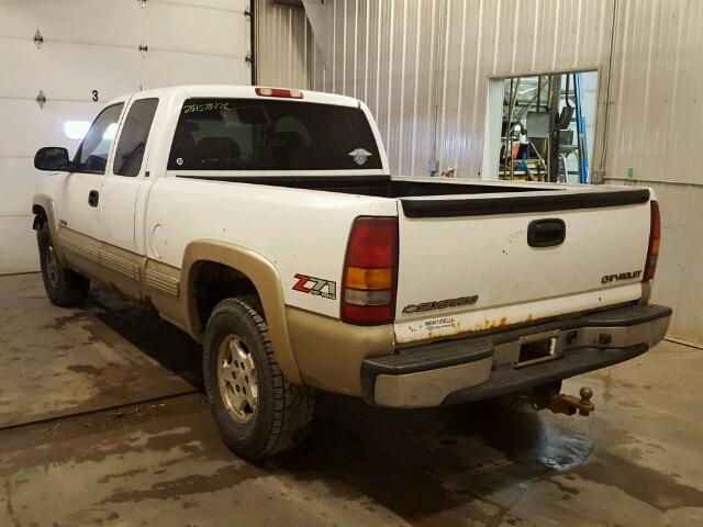 1GCEK19T72E161115 - 2002 CHEVROLET SILVERADO WHITE photo 3