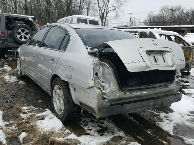 1N4AL11D33C212886 - 2003 NISSAN ALTIMA BAS SILVER photo 3