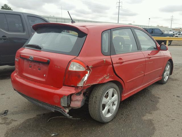 KNAFE161875008956 - 2007 KIA SPECTRA5 S RED photo 4