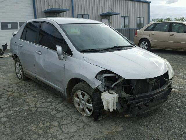 3N1BC11E29L363757 - 2009 NISSAN VERSA S SILVER photo 1